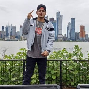 Meet your Posher, Elvin